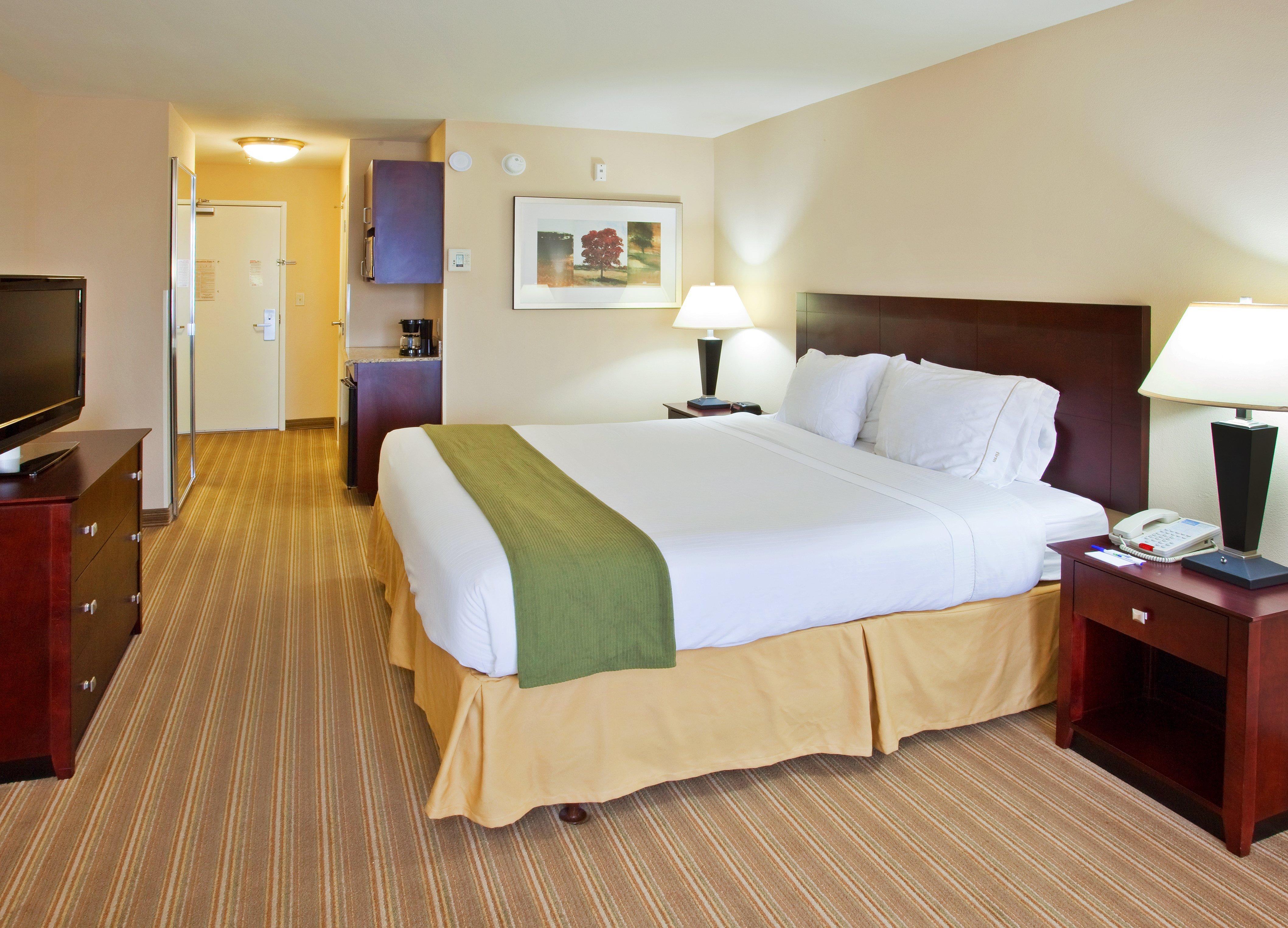 Holiday Inn Express Fresno River Park Highway 41 By Ihg Bagian luar foto