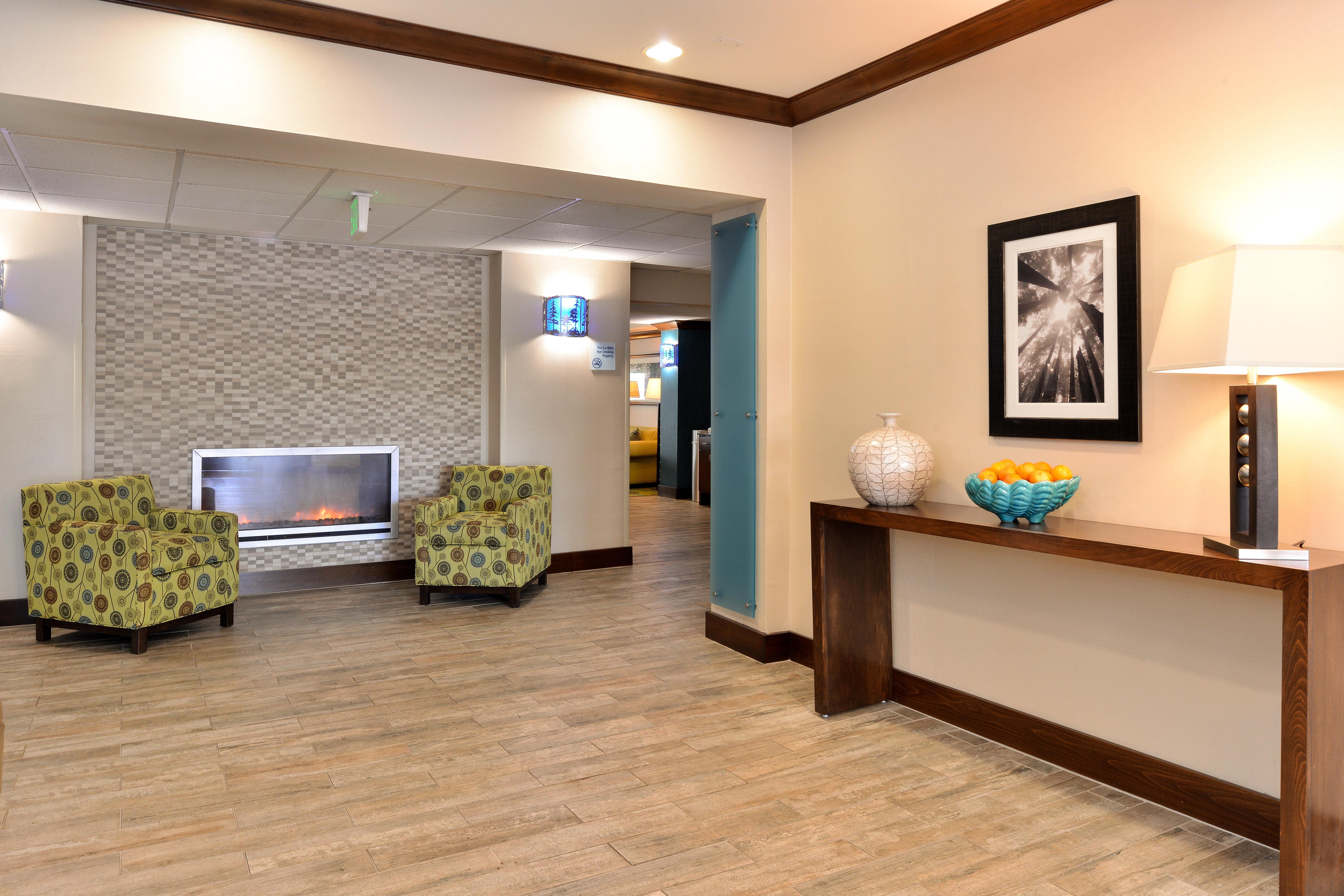 Holiday Inn Express Fresno River Park Highway 41 By Ihg Bagian luar foto