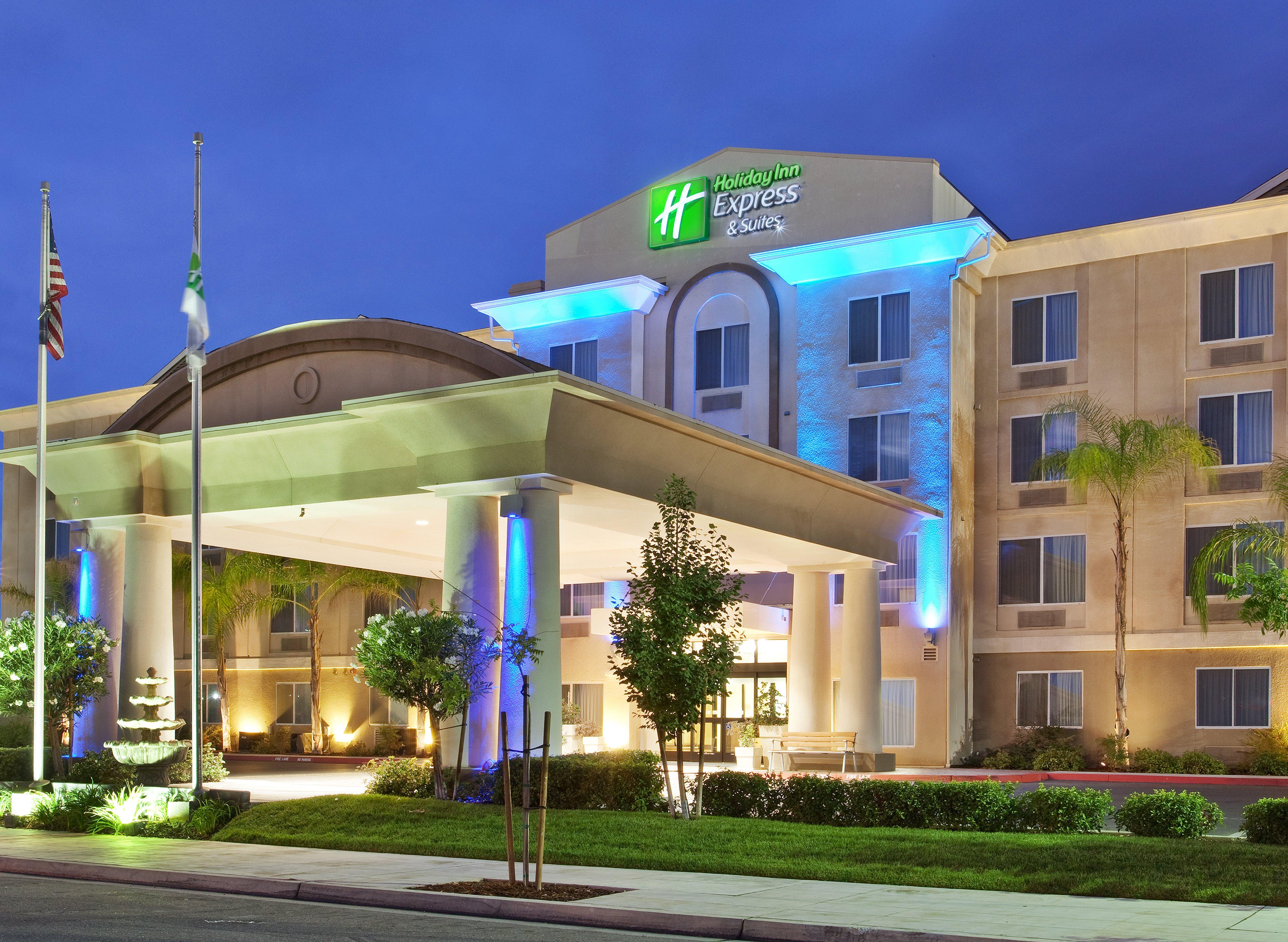 Holiday Inn Express Fresno River Park Highway 41 By Ihg Bagian luar foto